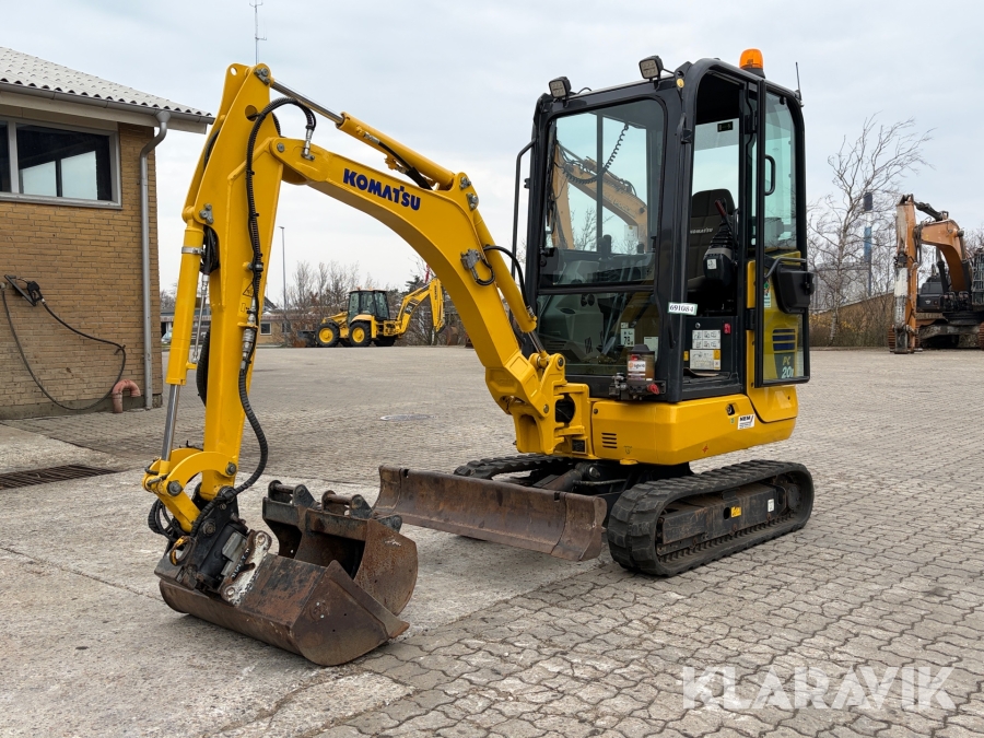 Minigraver Komatsu PC 20 R-5 med skovlpakke