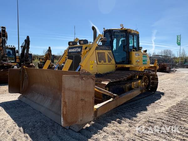Bulldozer Komatsu D65PXi-18 med IMC
