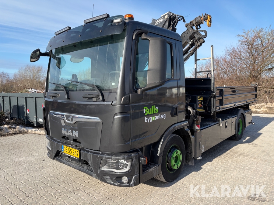 Lastbil MAN TGL 12.4 4X2 BL med Fassi F85 Kran og Tiplad