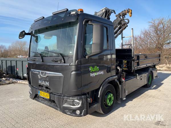 Lastbil MAN TGL 12.4 4X2 BL med Fassi F85 Kran og Tiplad