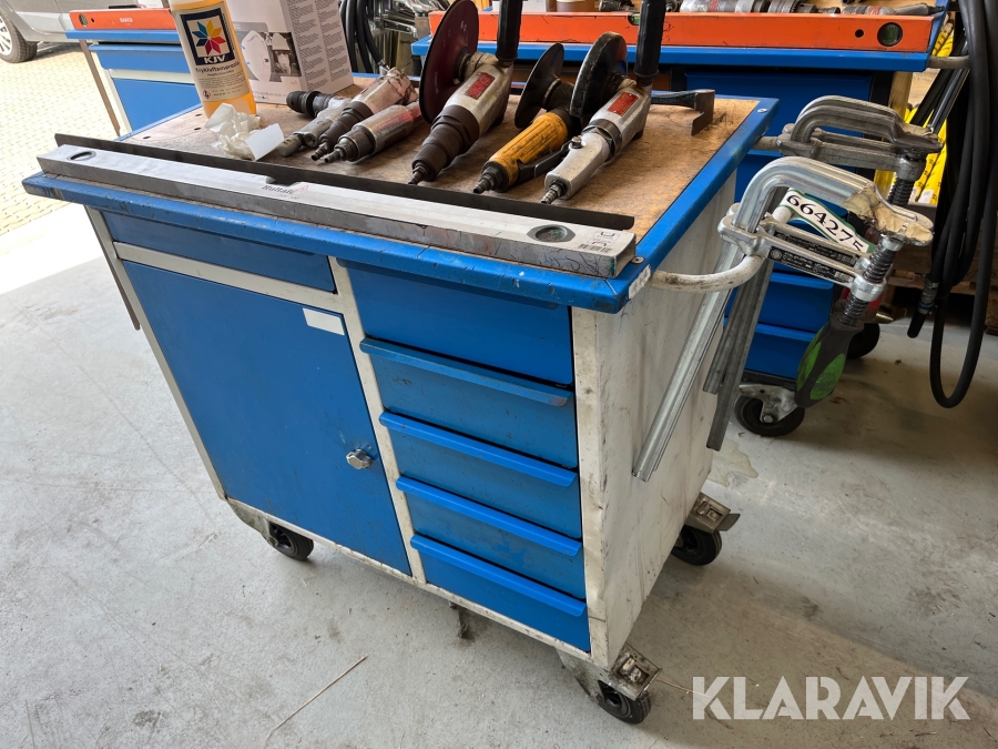 Værkstedvogn med udstyr