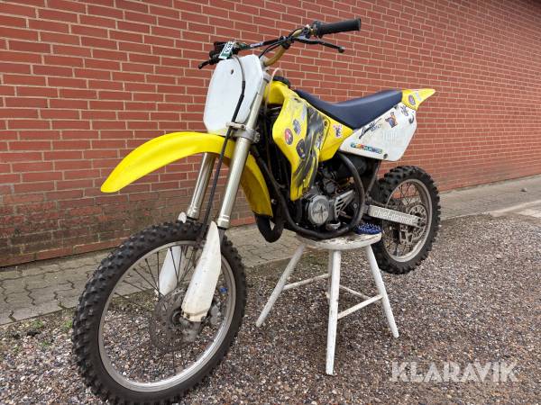 Crosser Suzuki Rm85