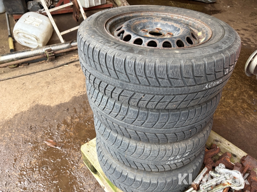 Dæk med fælg Michelin - 195/65R15 - 4 styk