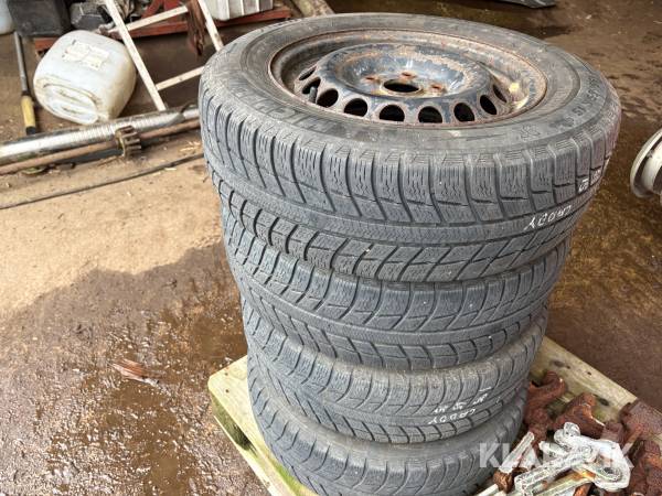 Dæk med fælg Michelin - 195/65R15 - 4 styk