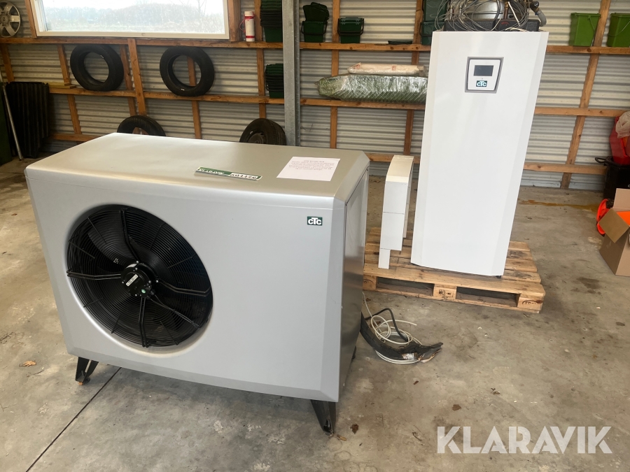 Luft til vand varmepumpe CTC EcoAir 410 inde og ude del.