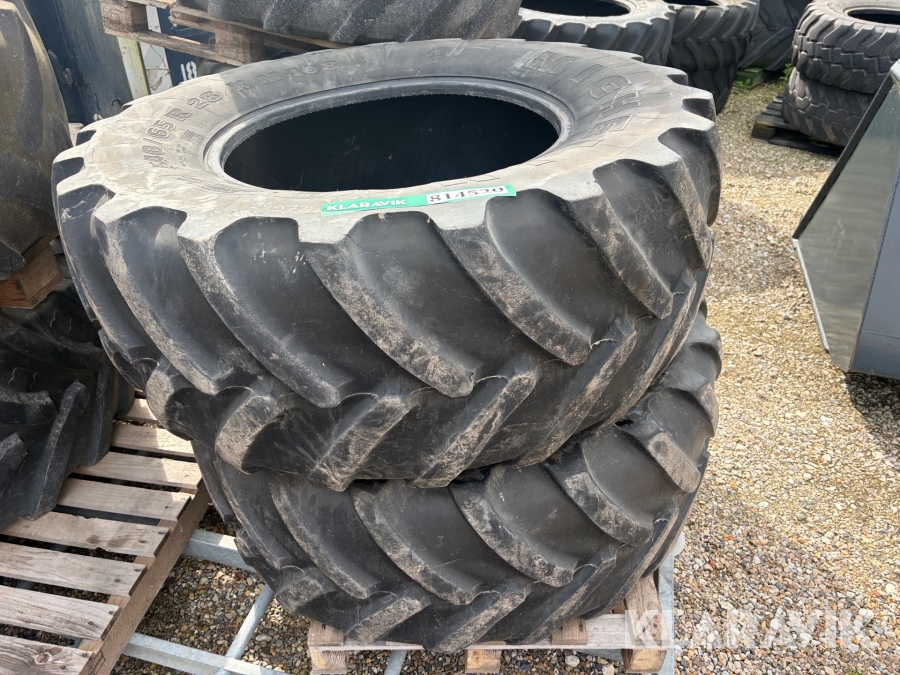Traktordæk Michelin 540/65 R28 XM 108 2 styk