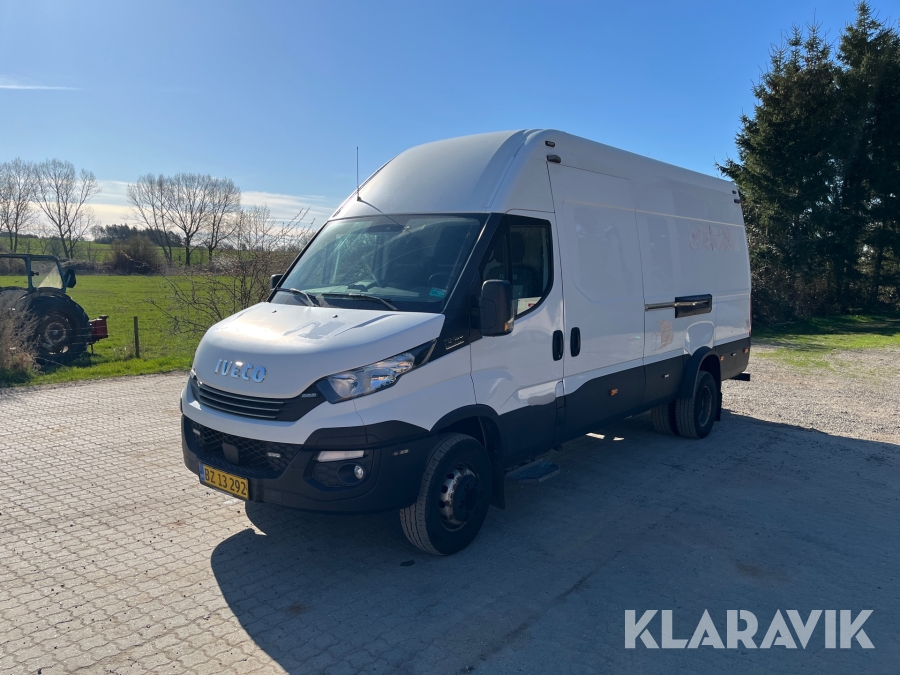 Varebil med kloakspuleanlæg Iveco 70-180 HI MATIC