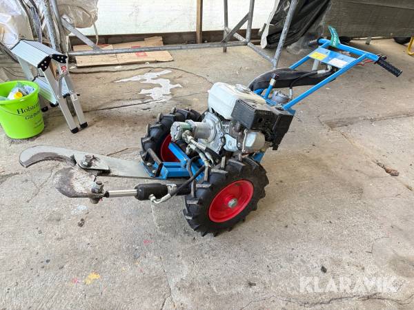 Hydraulisk juletræsfælder Jørgen Jensen B15
