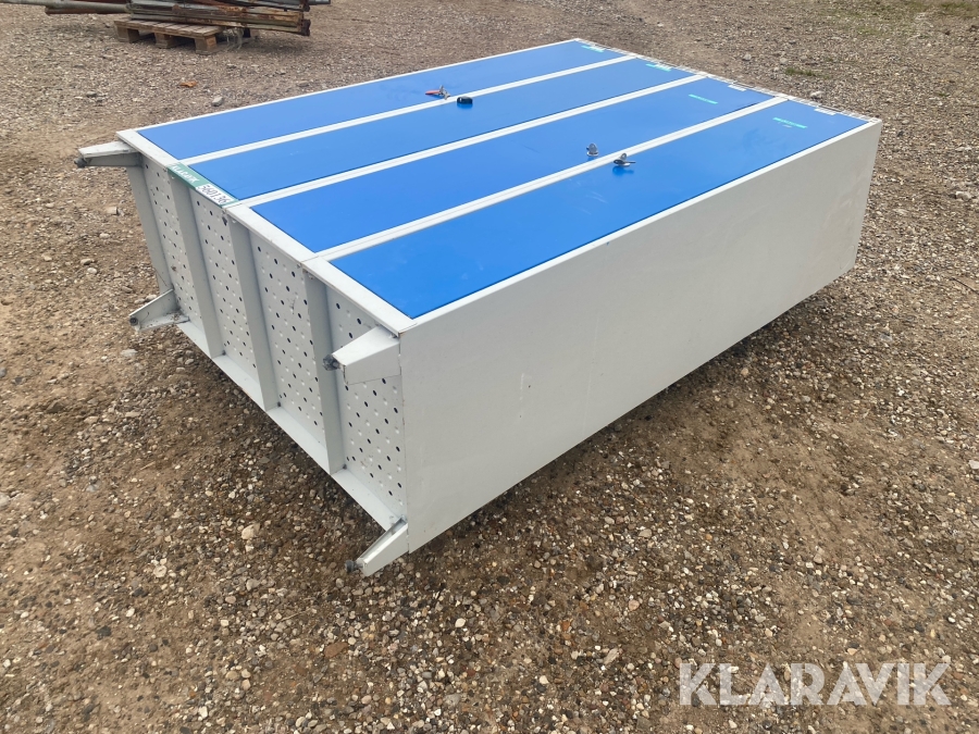 Omklædningsskab Bilka