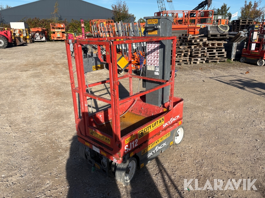 Søjlelift SkyJack SJ12