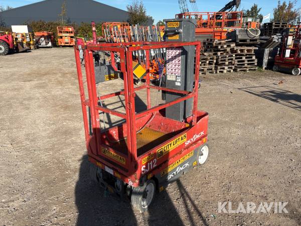 Søjlelift SkyJack SJ12