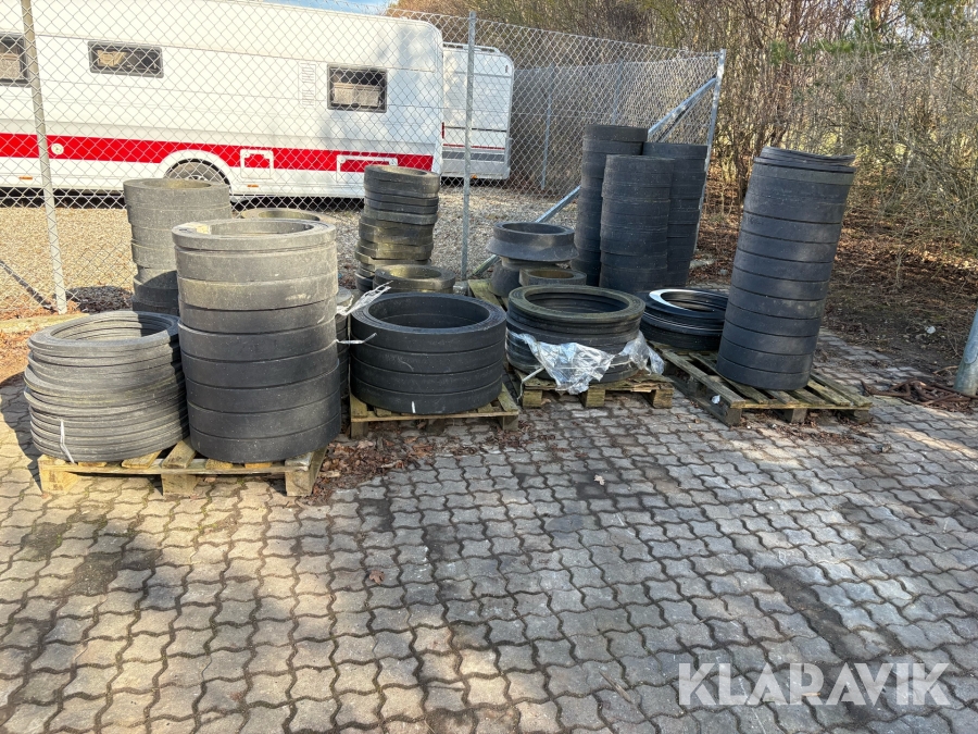 Topringe til brønd ca. 100styk assorteret bla. 600, 315, 425