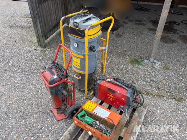 Lot - Elektrodesvejser, jernklipper, brydehammer og støvsuger 4 styk