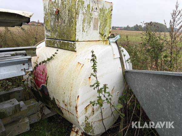 Tank