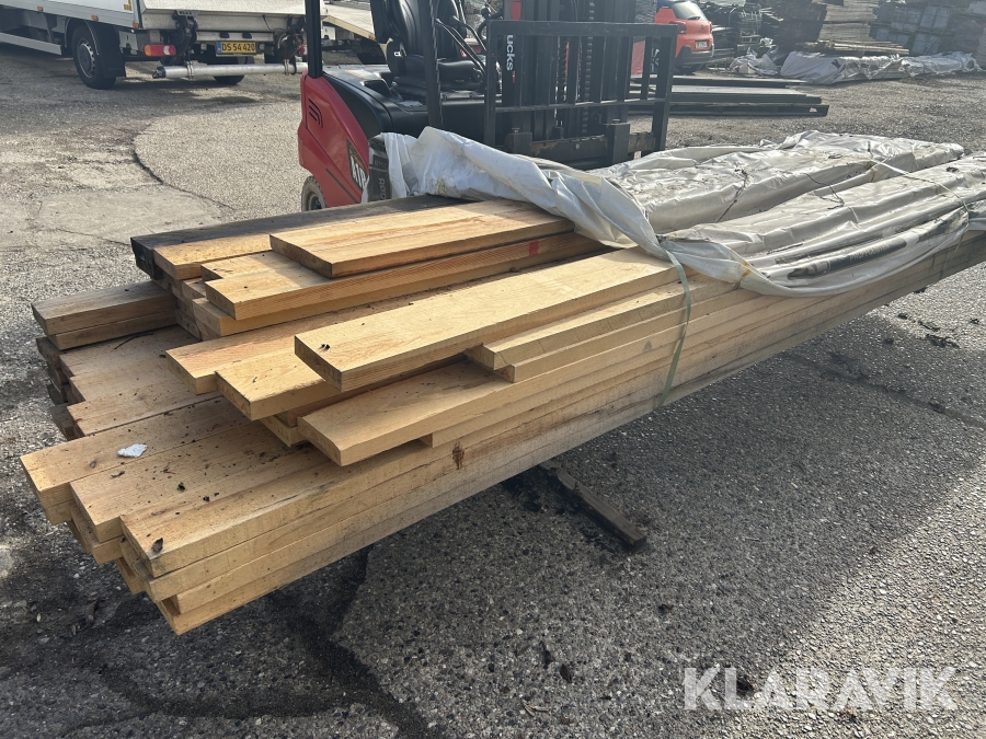 Fyrtræ US 62 styk. Ca 230meter