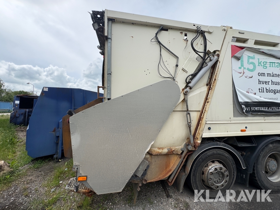 Renovationsbil Mercedes-Benz Econic 26 (L 6X2/4 NLA)