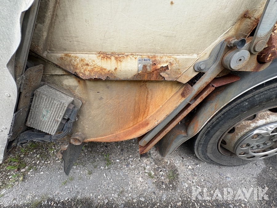 Renovationsbil Mercedes-Benz Econic 26 (L 6X2/4 NLA)