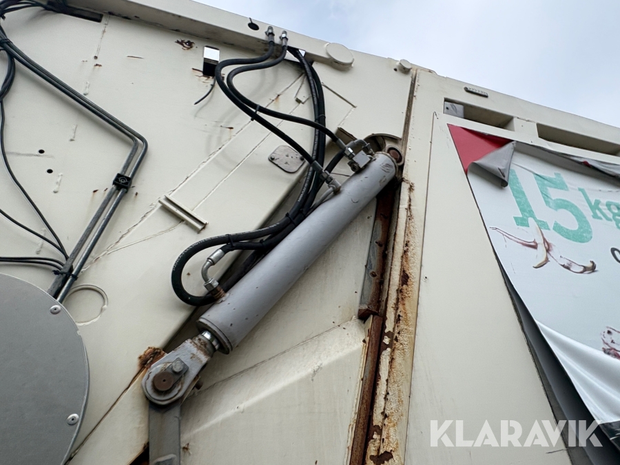 Renovationsbil Mercedes-Benz Econic 26 (L 6X2/4 NLA)