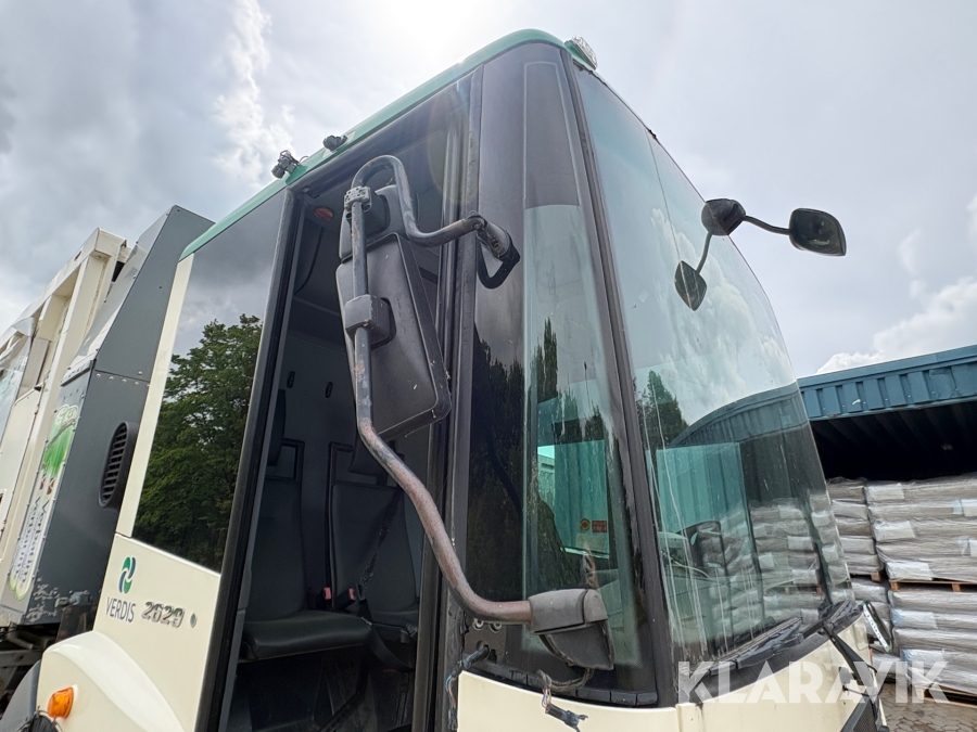 Renovationsbil Mercedes-Benz Econic 26 (L 6X2/4 NLA)