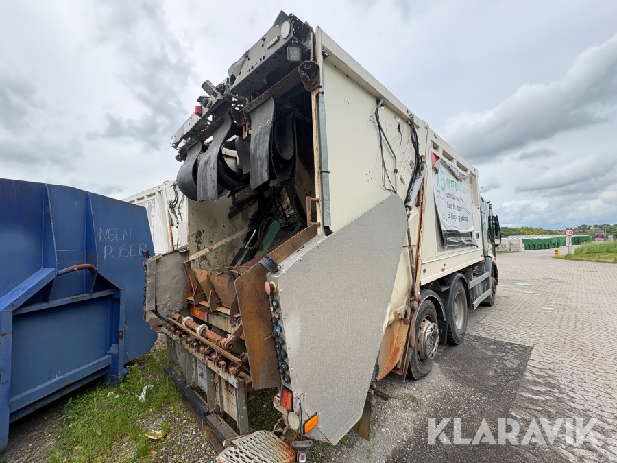 Renovationsbil Mercedes-Benz Econic 26 (L 6X2/4 NLA)
