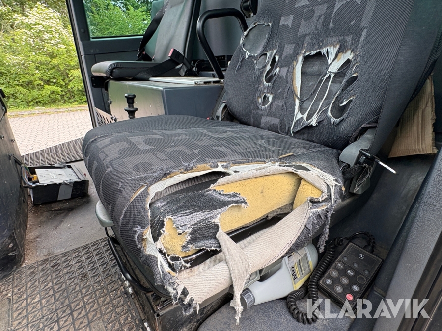 Renovationsbil Mercedes-Benz Econic 26 (L 6X2/4 NLA)
