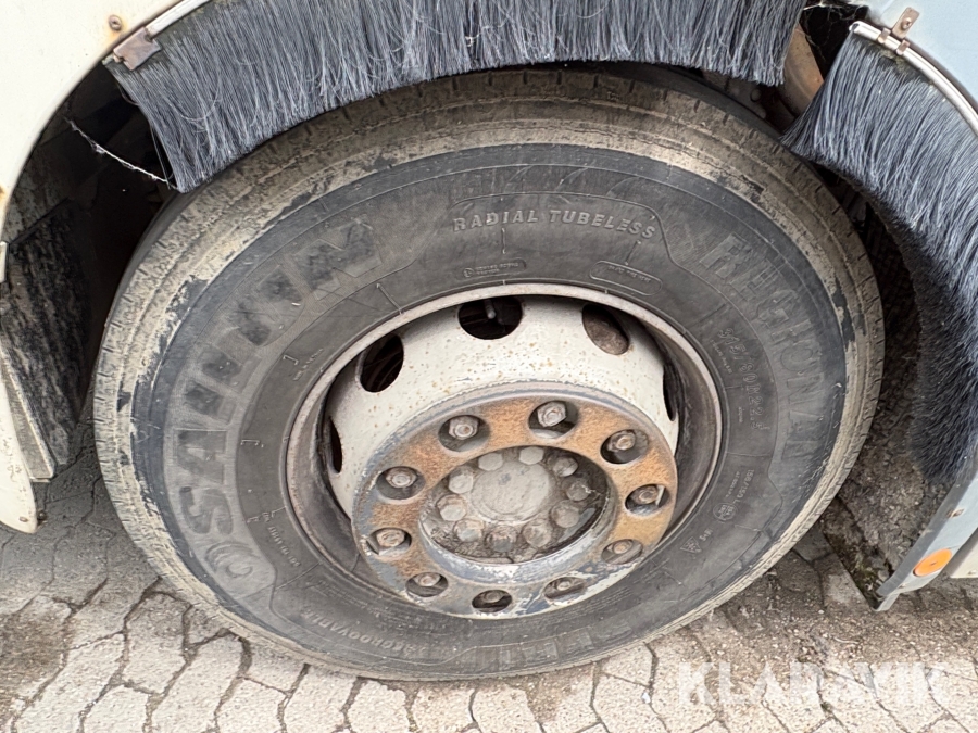 Renovationsbil Mercedes-Benz Econic 26 (L 6X2/4 NLA)