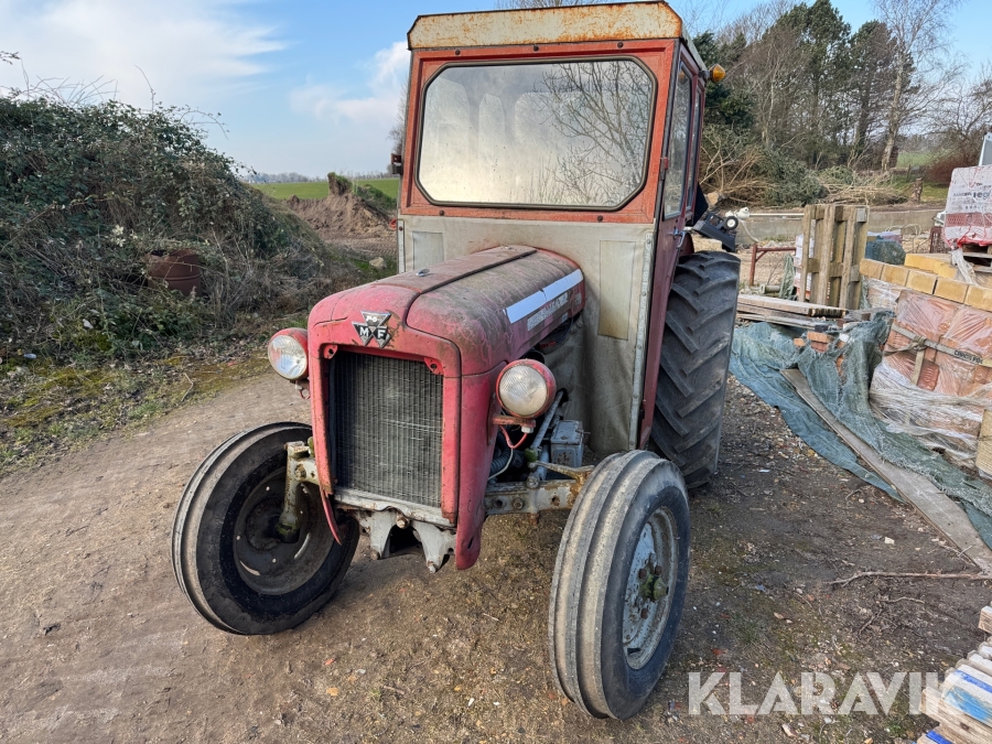 Traktor Massey Ferguson 35