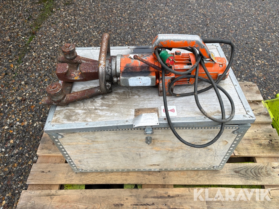 Jernbukkemaskine Diamond DBR-32