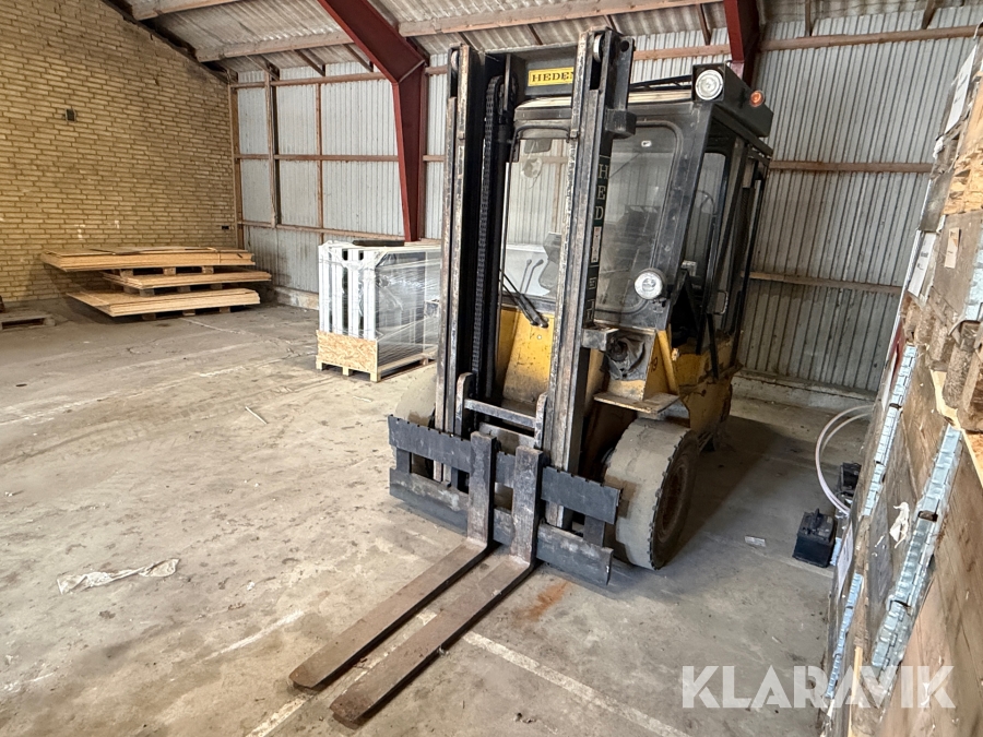 Gas-Truck Heden 4440 - 4000kg