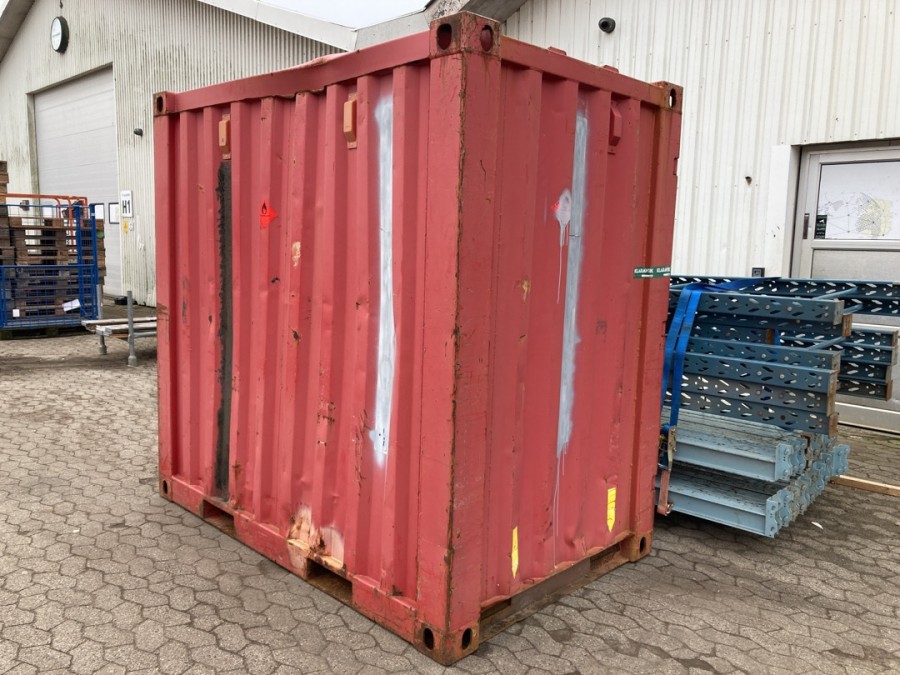 Container