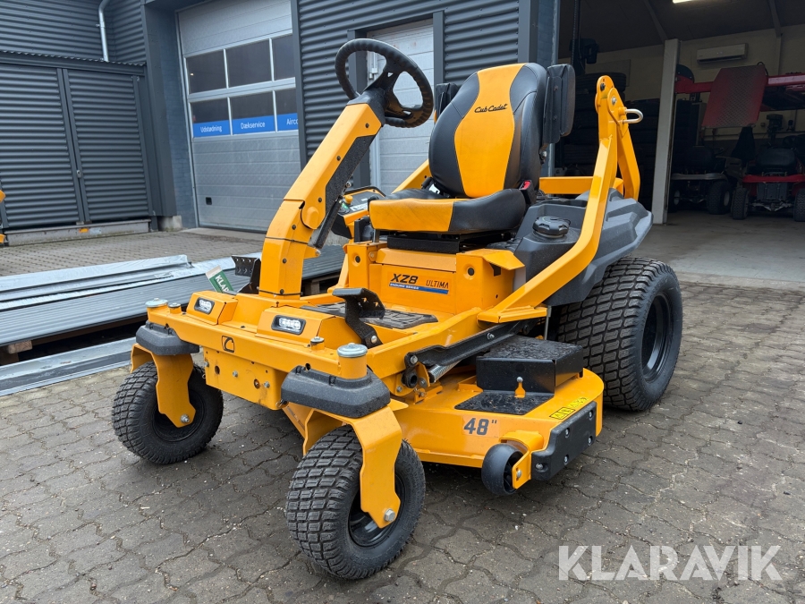 Græsslåmaskine Cub cadet Xz8 ultima zero turn
