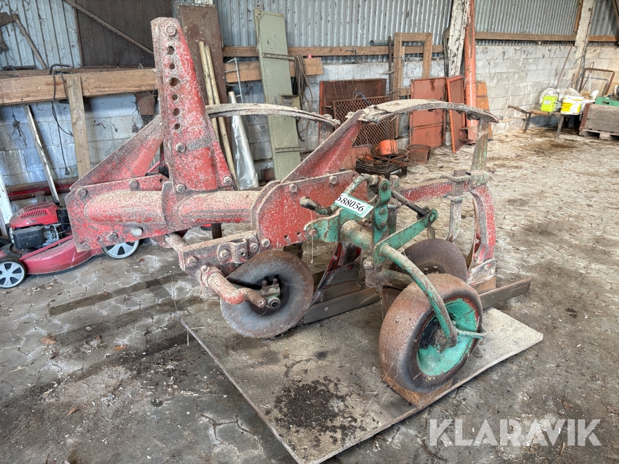 Plov Kverneland Stenomat 14