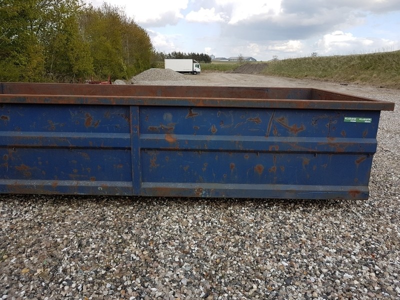 Container