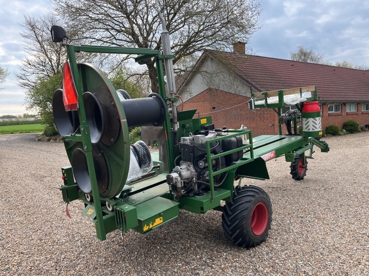 Netmaskine til Juletræer