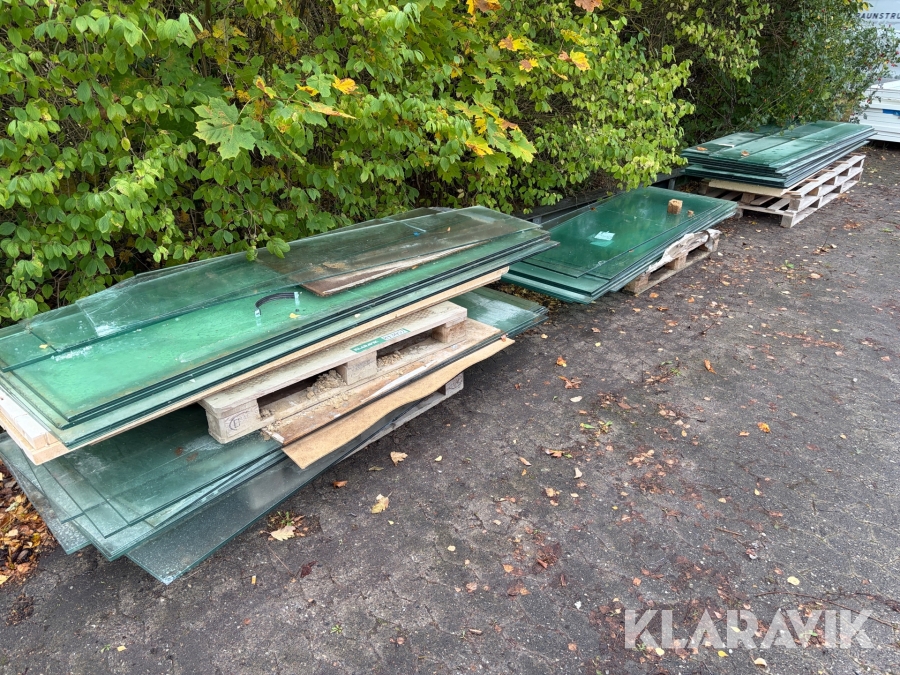 2 lags glas - cirka 28 styk