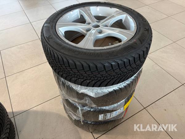 Dæk med fælg Kumho 215/55R17 - 4 styks/1 sæt