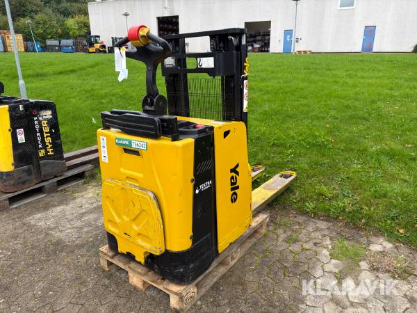 El stabler Yale MP20XD 2000kg 1 styk