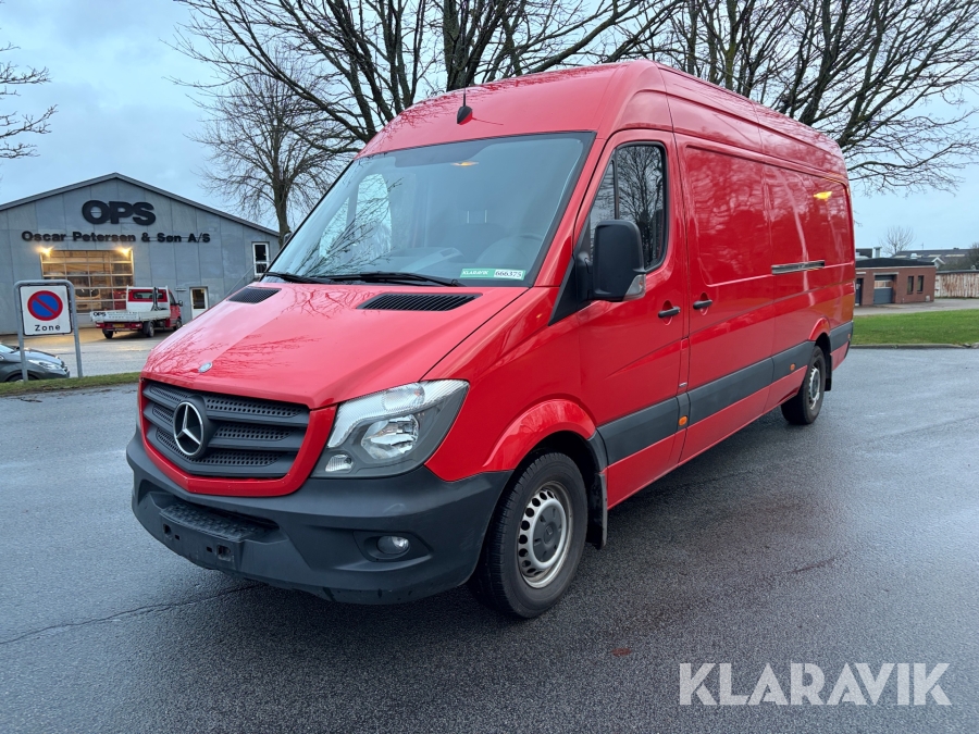Varebil Mercedes-Benz Sprinter lang model