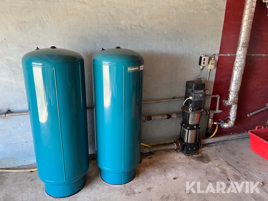 Pumpe til vand boring med 2 styk hydroforer 