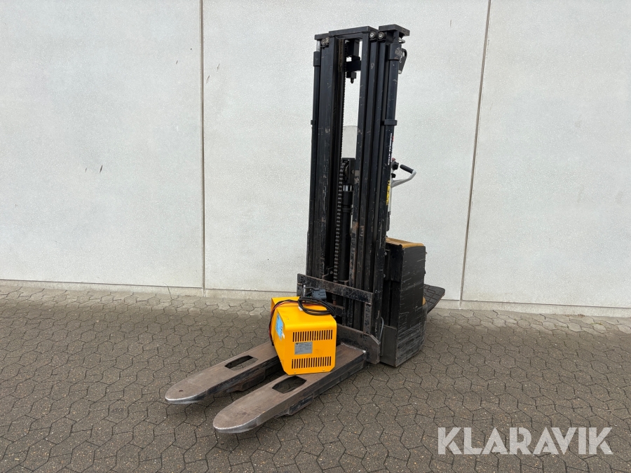 Elektrisk stabler Cat NSP 16 N2R