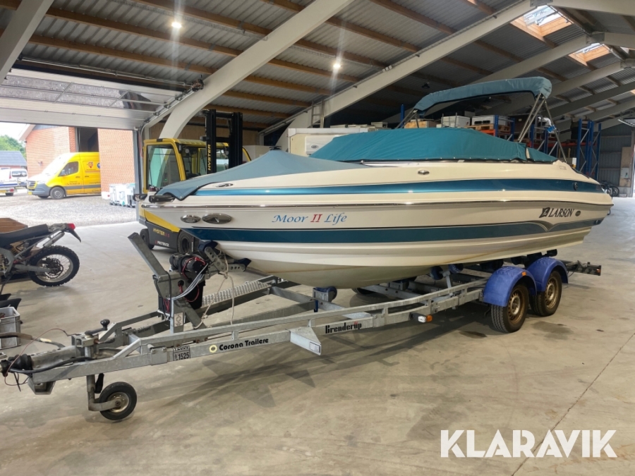 Motorbåd Larson LXI 208 med bådtrailer