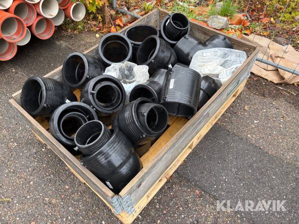 Assorterede kloak og afløbsrør -  cirka 15 dele