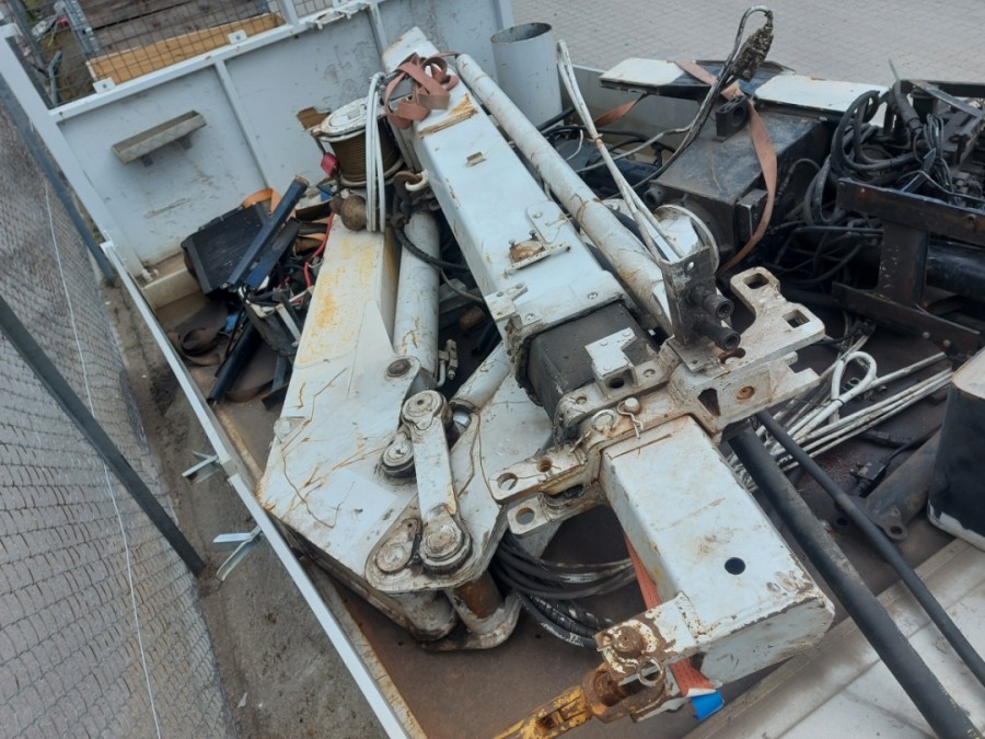 Kran med Palfinger fjernbetjening 