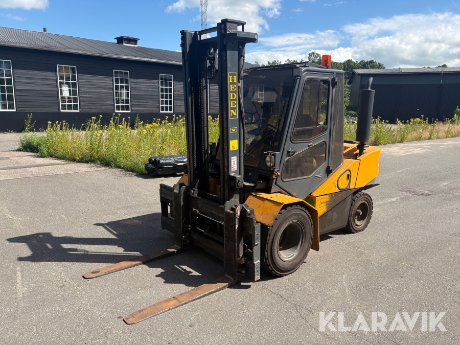 Gaffeltruck Heden 8445C