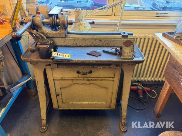 metal-drejebænk samt værktøjs-/slibemaskine