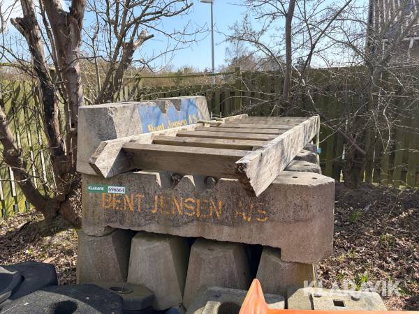 Betonklodser / støtteklodser 13 styk