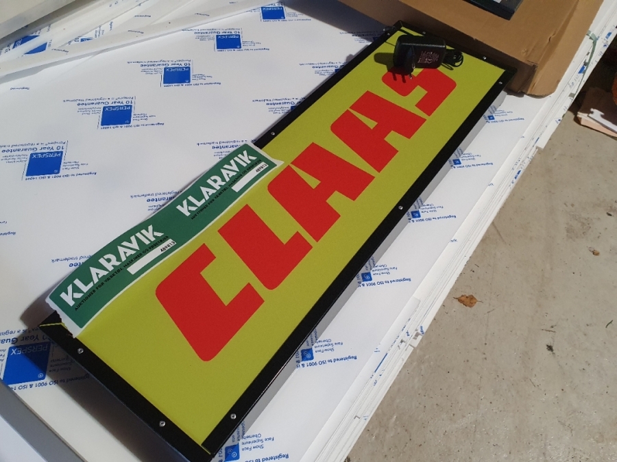 Klaravik Auktioner | Skilt
