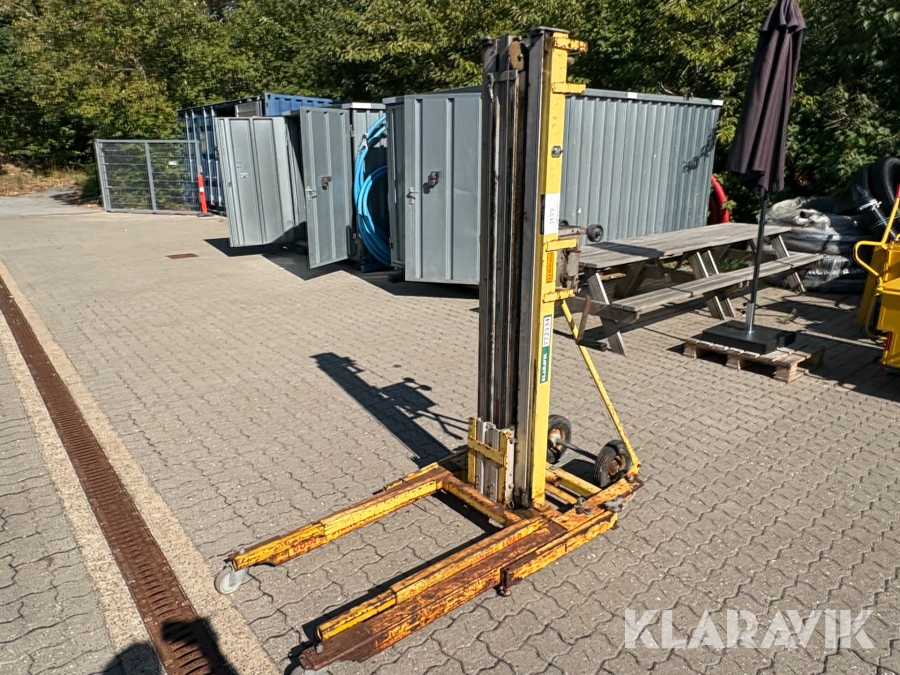 Materialehejs Sumner 720