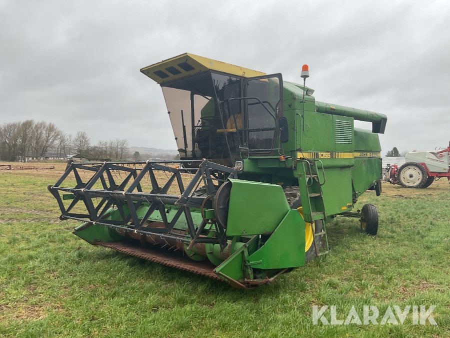 Mejetærsker John Deere 1055