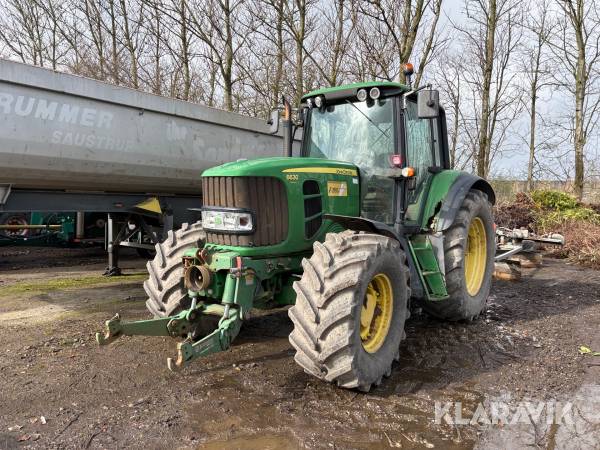 Traktor John Deere 6630